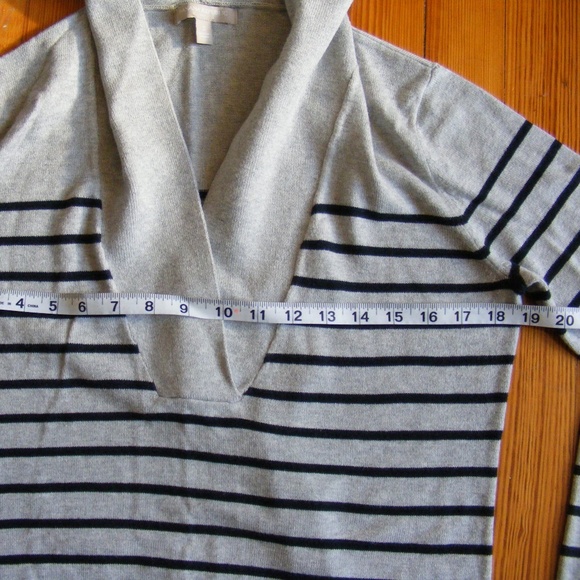 Banana Republic Sweater Hoodie Striped Gray Navy Blue Small S EUC - Picture 5 of 12